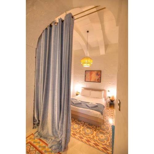 Modern & luxurious Palazzino in Valletta DDEM1-2