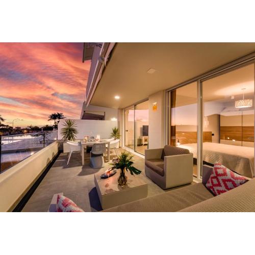 Modern new apartment Las Terrazas de Costa Adeje. Heated pool, big terrace and private parking