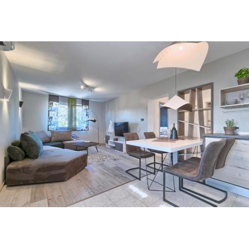 Modern Oasis Apartment