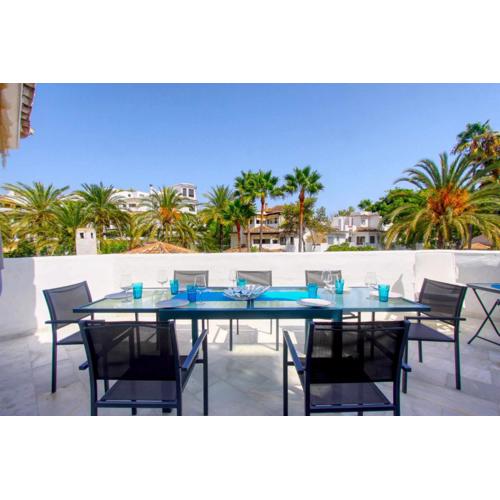 Modern Penthouse Frontline Urbanisation