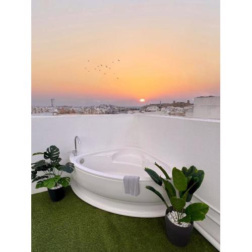 Modern Penthouse with Sea & Valletta view