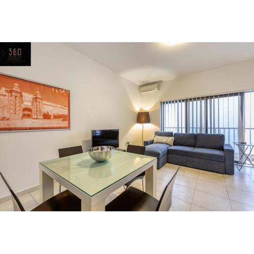 Modern & private 1BR APT in the Heart of Paceville by 360 Estates