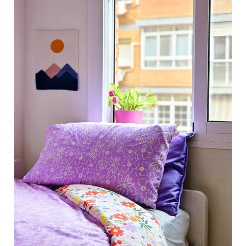 Modern Room near Airport & Center