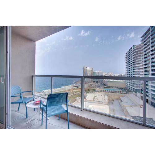 Modern Seaview Apartment In a Prime Location