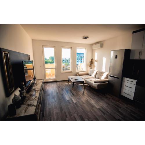Modern Spacious 1BD Apartment for two in Nesebar by Flat Mаnаger