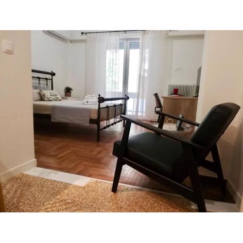 Modern Studio for 2 persons in the Heart of Athens