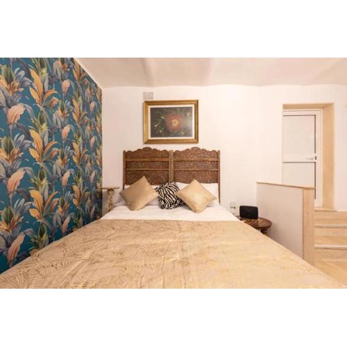 Modern Studio in Bari with Air Conditioning and Parking