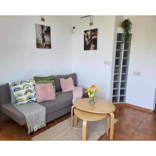 Modern Studio Las Naciones