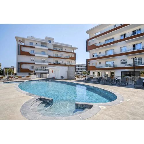 Modern & Stylish Pool 5 Min to Beach & MyMALL