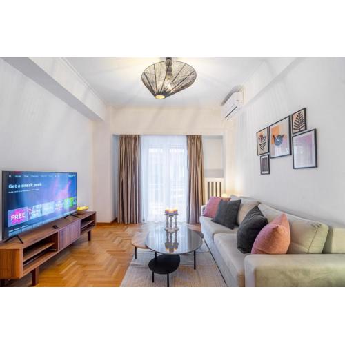 Modern Suite - Greecing
