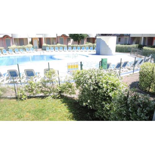 Modern three room flat with pool - Beahost -