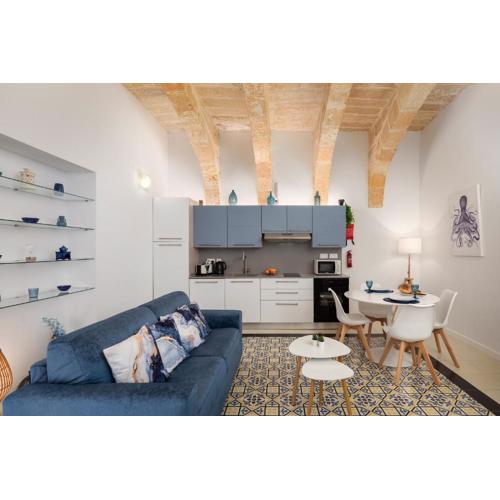 Modern Traditional Apartment with Maltese Internal Court Yard - Designed with Traditional Stone and Tiling