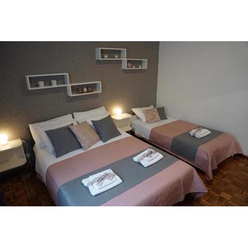 Modern Trogir Apartment with Private Patio, BBQ, and Close to Beach