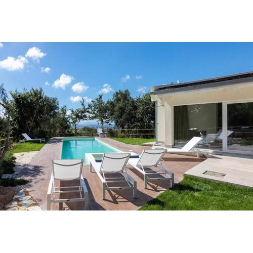 Modern villa with heated pool and sauna