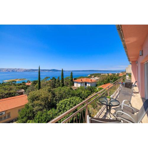 Modernes Apartment nur 300 Meter zum Strand mit Meerblick, Waschmaschine, Trockner, Grill