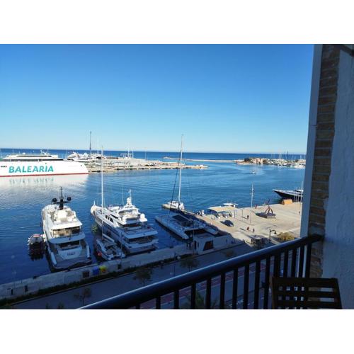 Moderno apartamento centrico con increíbles vistas al mar