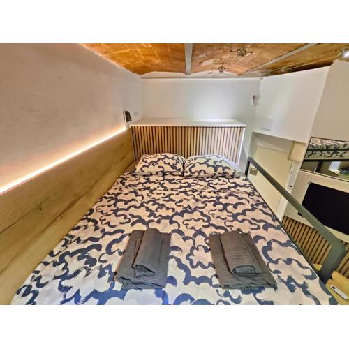 Moderno estudio Sagrada Familia