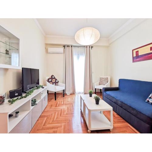 Modern&Sunny, 1BD, next to metro