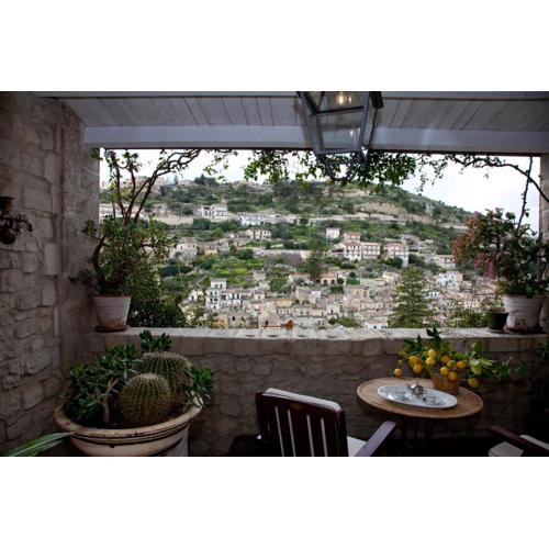 Modica Luxury Palace