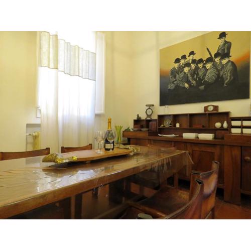 Modigliani Apartment