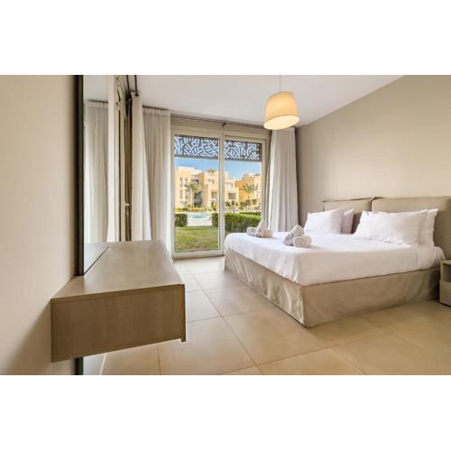 Modish & Modern 1BDR Poolfront Mangroovy Free Pool & Beach