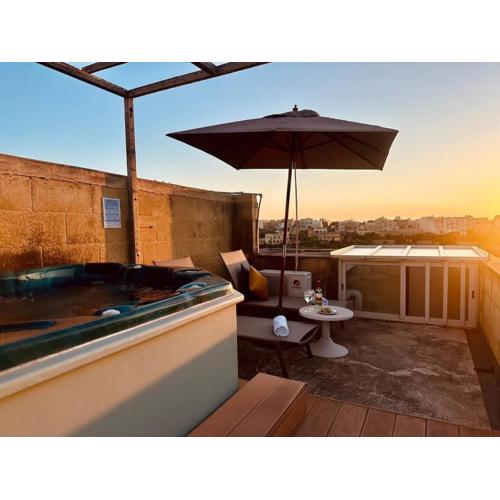 Mohba Townhouse Private Roof Top Jacuzzi BBQ