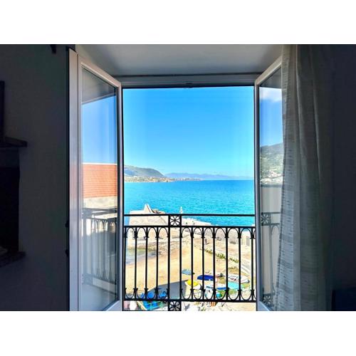 Molo Sea View Apartment