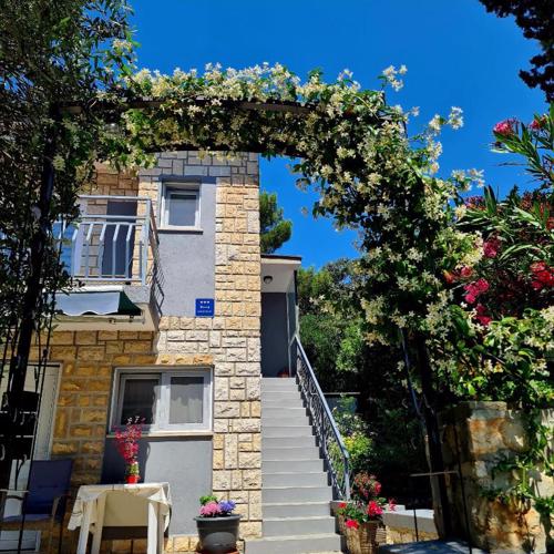 MOLO View Apartment