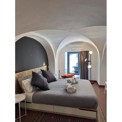 MonaHouse - Elegance and Comfort on VIA ETNEA in the Heart of Catania - Sicily