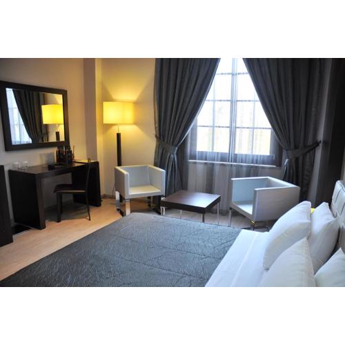 MonarC Hotel