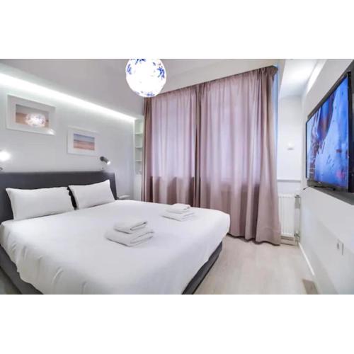 Monastiraki 107 SuperHost Hub