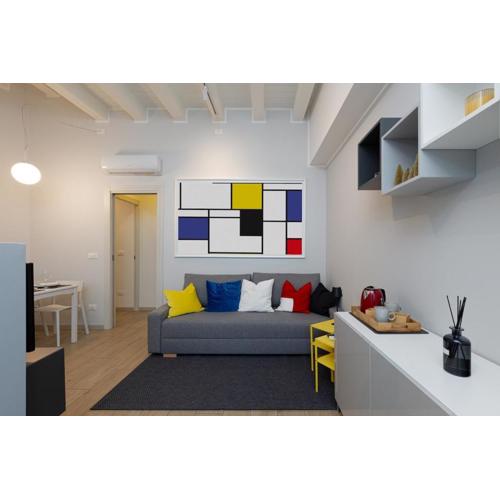 Mondrian Apartment l BB Apartments Trieste