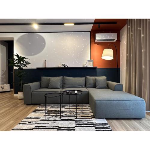 Mondrian Luxury Apartment