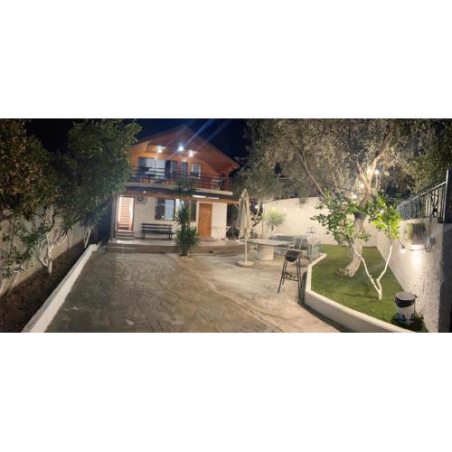 Mone luxury villa