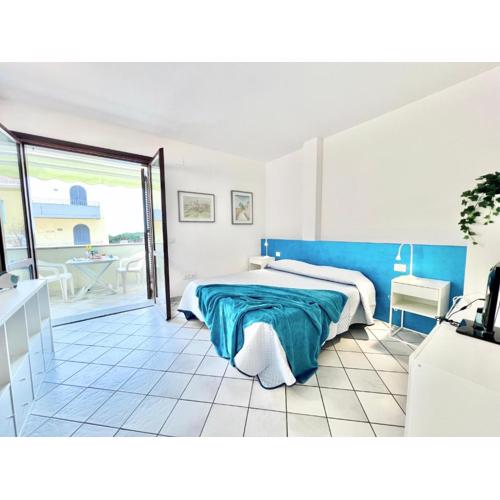 Mono Rosina, aria condizionata e balcone a soli 50 metri dal mare! by Alfareal