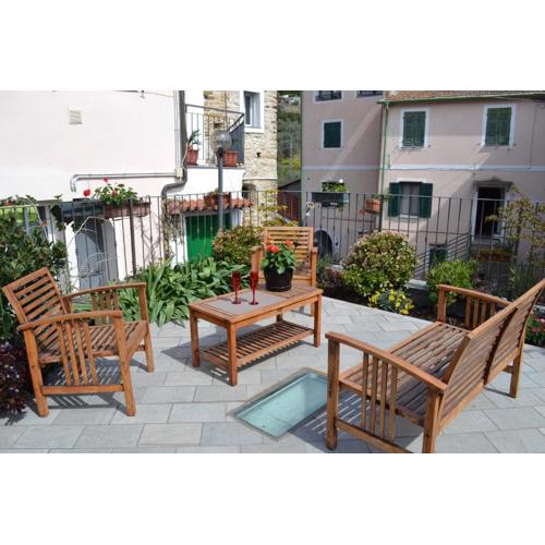 Monolocale con giardino e parcheggio privato CITRA zero zero ottanta trentuno LT 0281