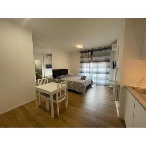 Monolocale con Terrazzo