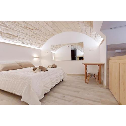 Monolocale Dimora Borgo Monte nel cuore di Otranto con garage