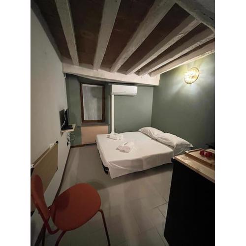 Monolocale Emanuele 5
