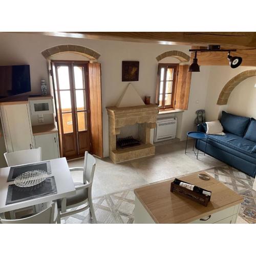 MONOVASIA SUITES Anopolis