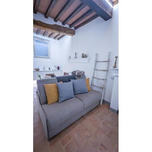 MontepulcianoLettings House
