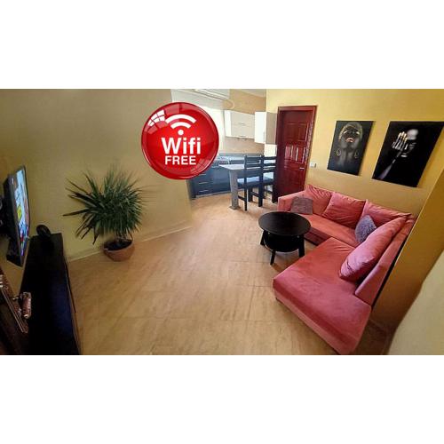 MOON - Apartment with swimming pool and BBQ terrace in CENTER CITY HRG