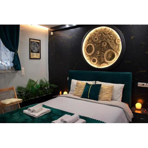 Moon Haven Near Acropolis with 100Mbps WiFi