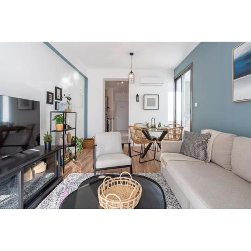 Moon Light 1-Bedroom Apartment in Larnaca