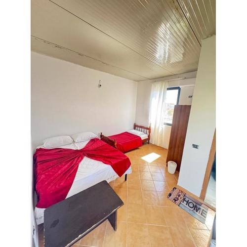 Morina Rooms