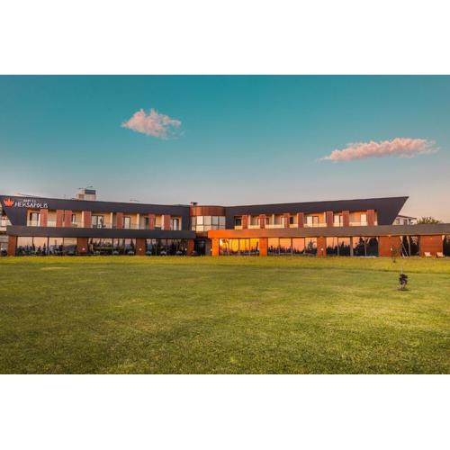 Motel Heksapolis