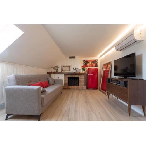 Motor Valley PentHouse - B&B Al Caminetto