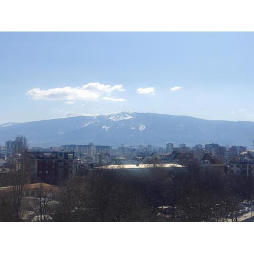 Mountain view apartment
