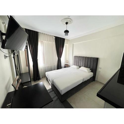 Mr Miller Suite