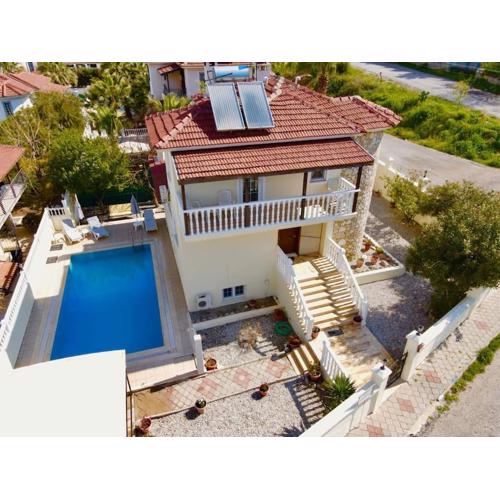 Müstakil Özel Havuzlu Villa